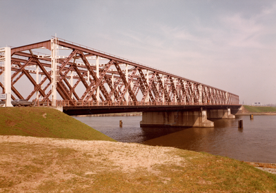 20232177 Keizersveerbrug, 1984-04-23